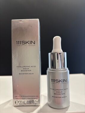 111SKIN Hyaluronic Acid Aqua Booster